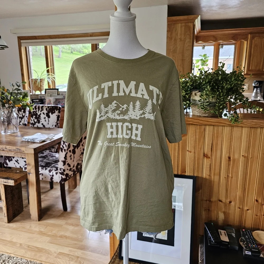 Levi's Ultimate High Relaxed Fit Tee Size XS